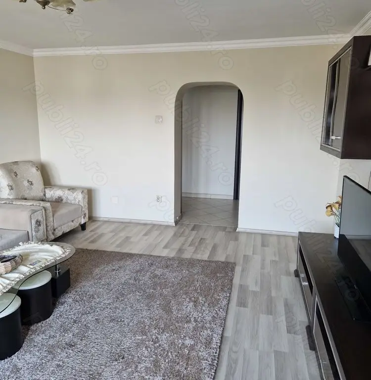 Apartament 3 camere Decebal