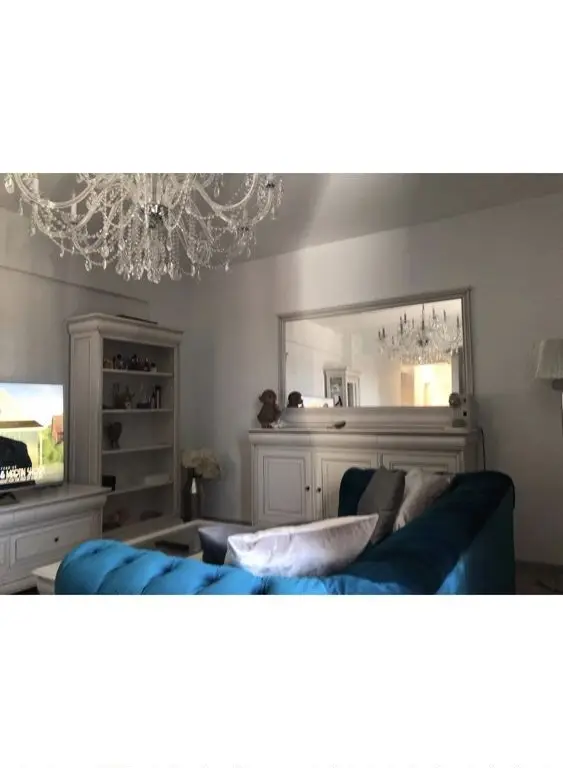 Vând/inchiriez apartament 3 camere 2 bai utilat și mobilat !