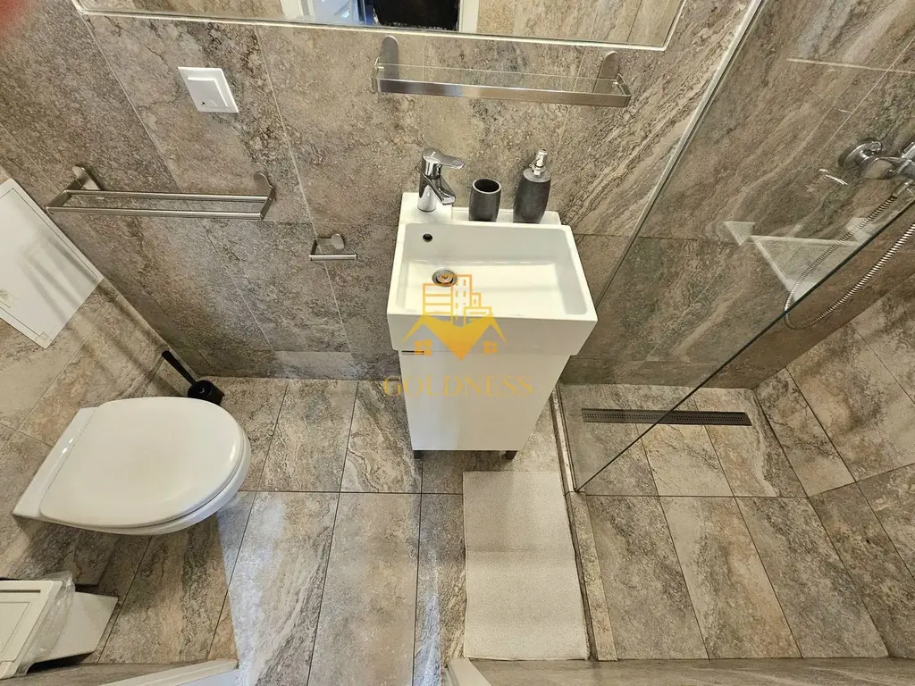 Studio tip loft, UltraCentral, Piața Muzeului, Piața Mihai Viteazul