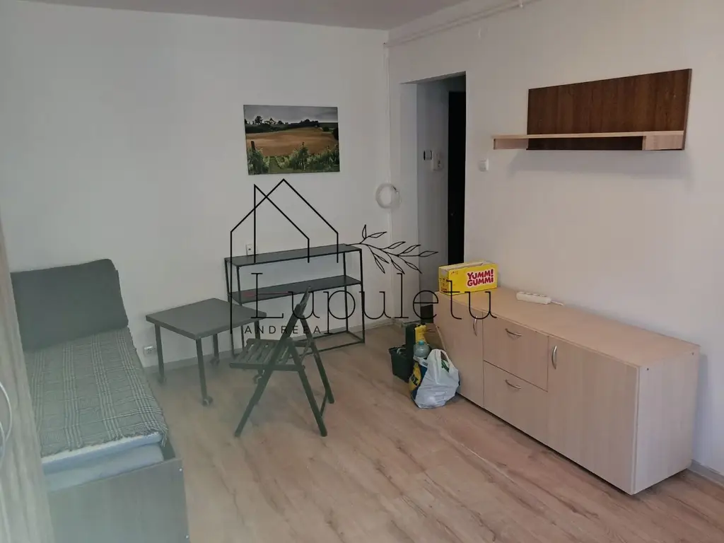 Garsoniera de Inchiriat | Zona OMV Vasile Milea | Balcon | Renovată