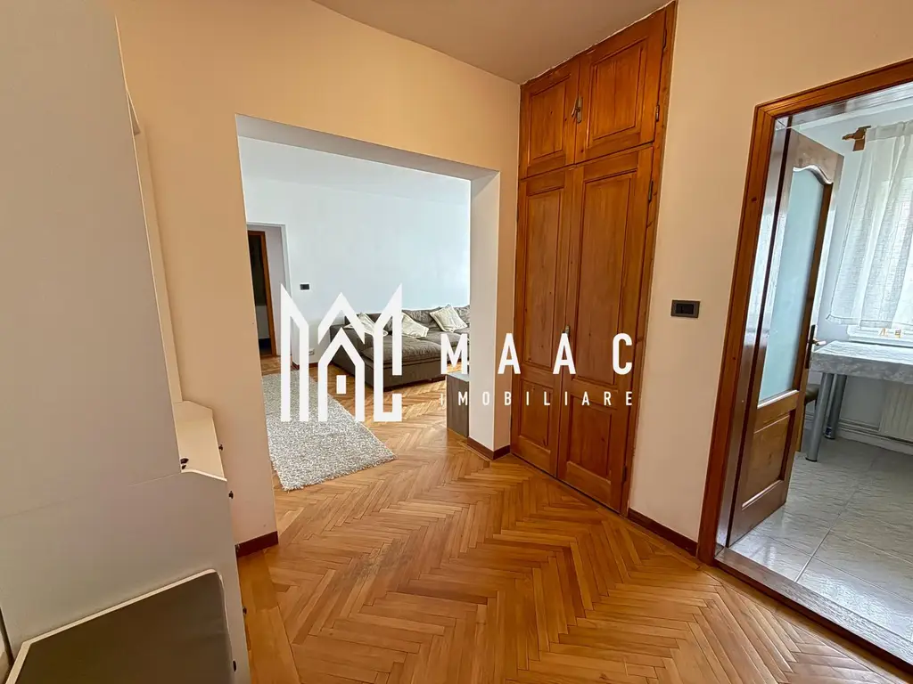 Apartament 3 camere | 2 bai | Renovat | Balcon | V. Aurie