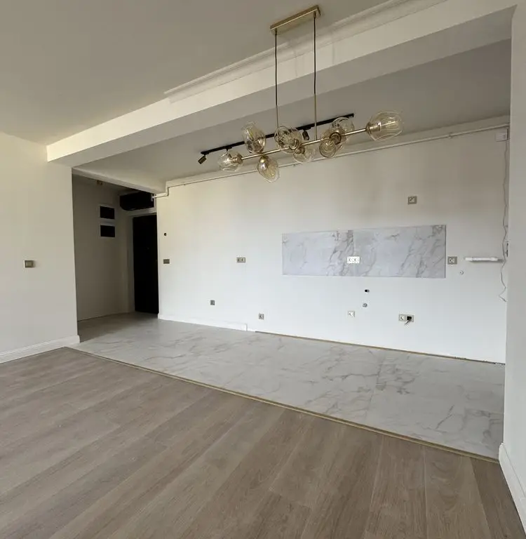 BRASADAS vinde ap 2 cam Central Loc de Parcare Bloc nou