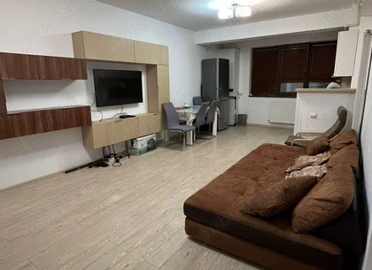Particular - închiriez 2 camere - metrou Gorjului