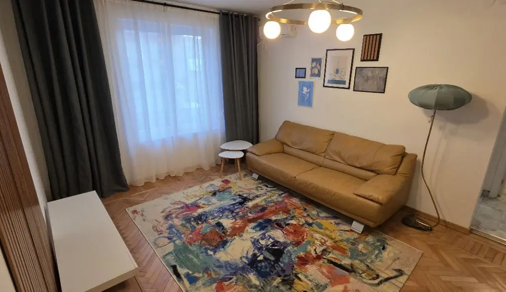 Romana Coloane apartament 3 camere mobilate si utilate
