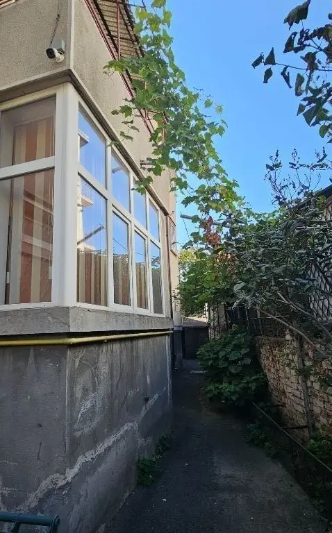 Vila P+1 Piața Muncii , strada Orzari, apartament cu 3 camere la Parer