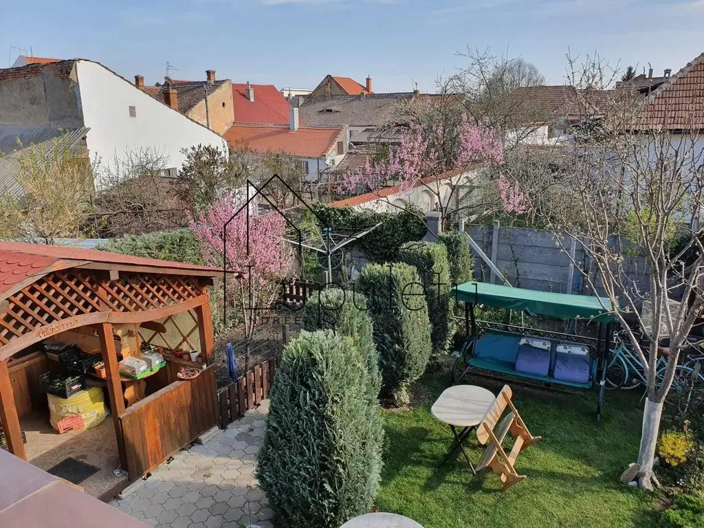 Casă de Vânzare | 180 MPU | Teren 336 MP | Piața Cluj