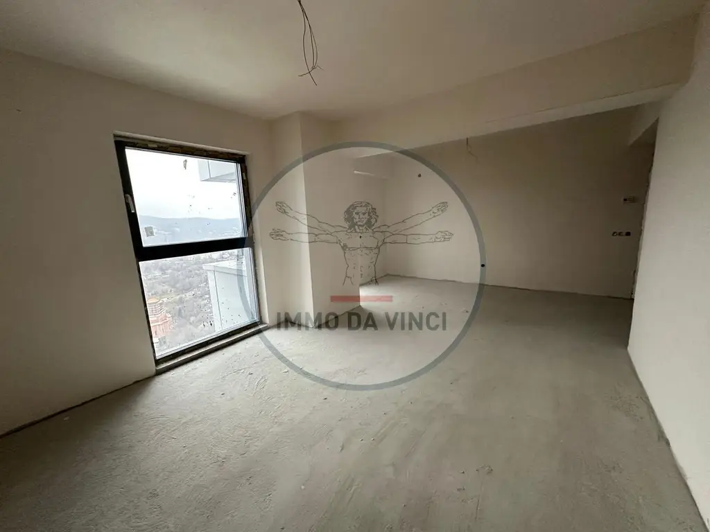 Penthouse West Tower