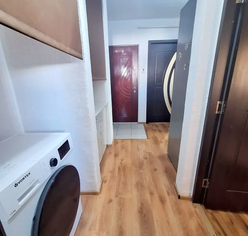 Apartament 2 camere de închiriat - Micro 17 - Mobilat - 350 Euro