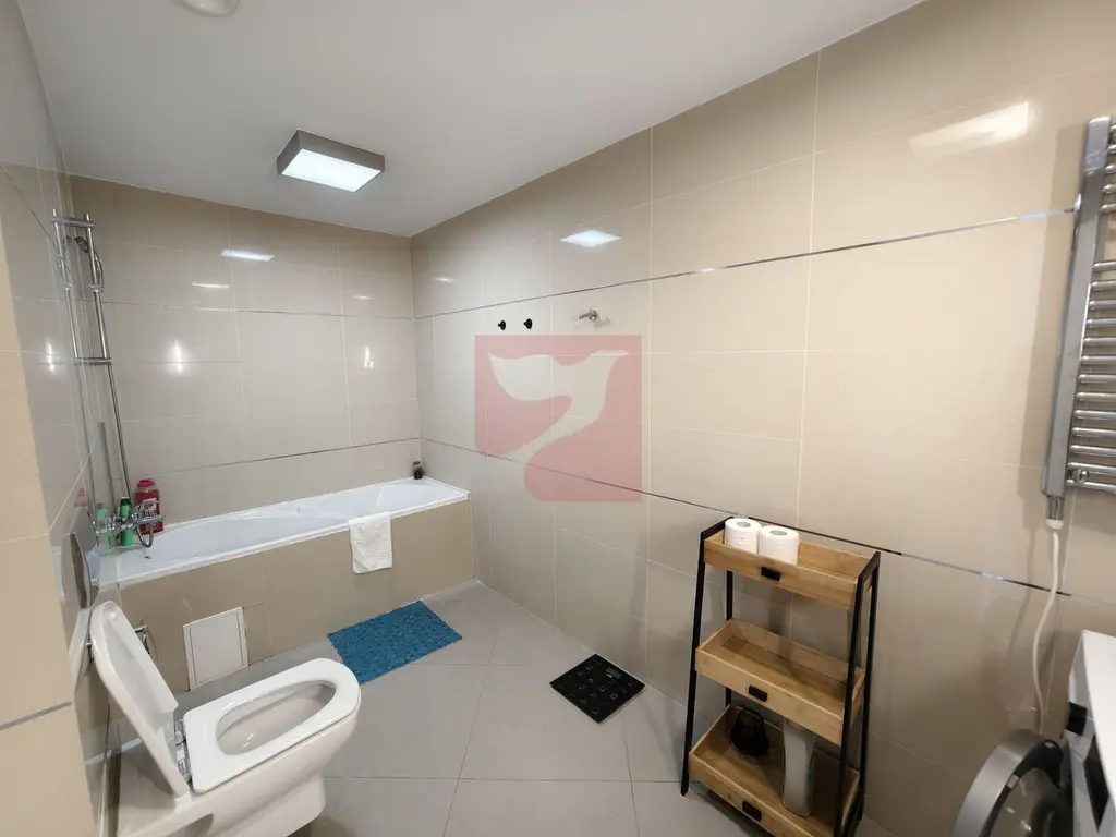 2 apartamente intr-unul singur!
