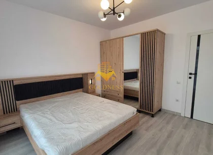 3 camere open space, parcare, 2 balcoane, Zona Centrala, Piata Abator