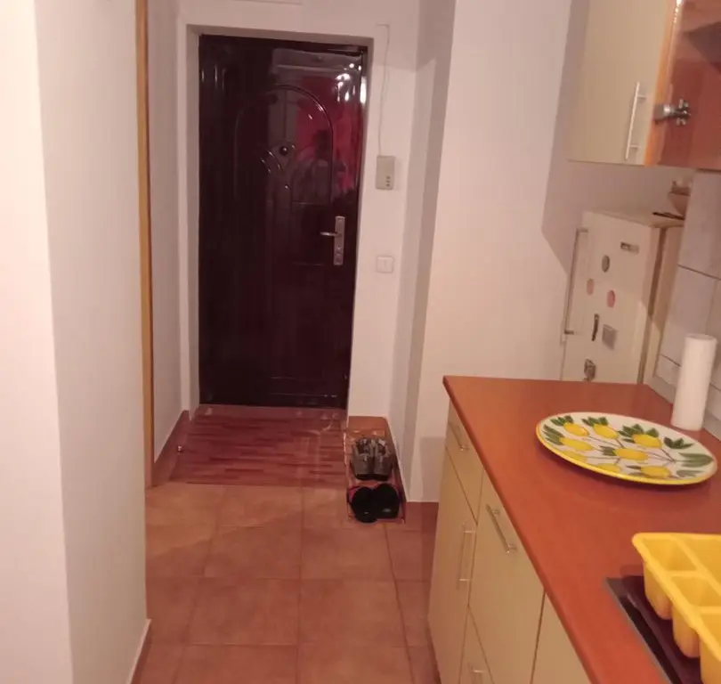 Apartament de Vanzare - Zona Brancoveanu - 55 MP