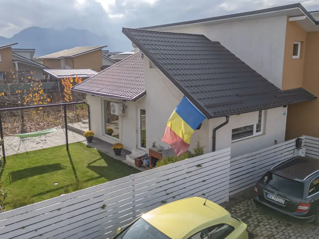 Casa mobilata utilata cartier Izvor Tarlungeni Brasov