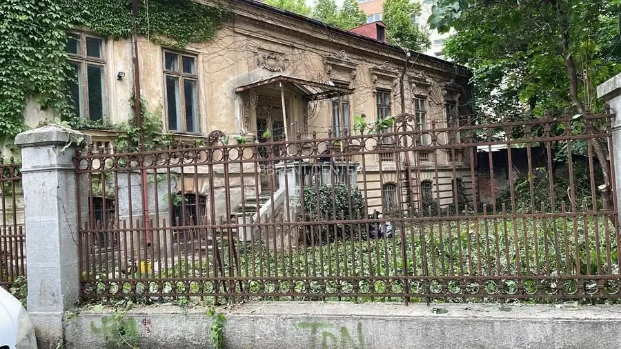 Proprietate exceptionala - Armeneasca