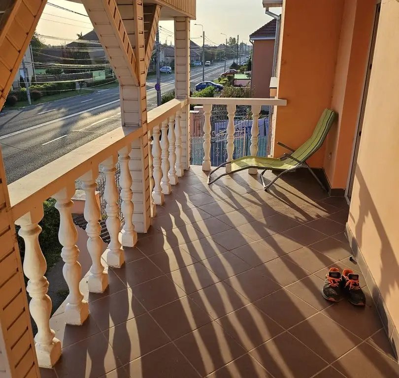 BRASADAS vinde casa individuala zona DARA cu 5 cam si teren 4ari.