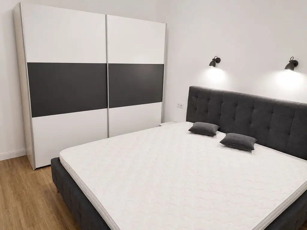 Apartament modern cu 2 camere decomandate, situat în Dumbrăvița