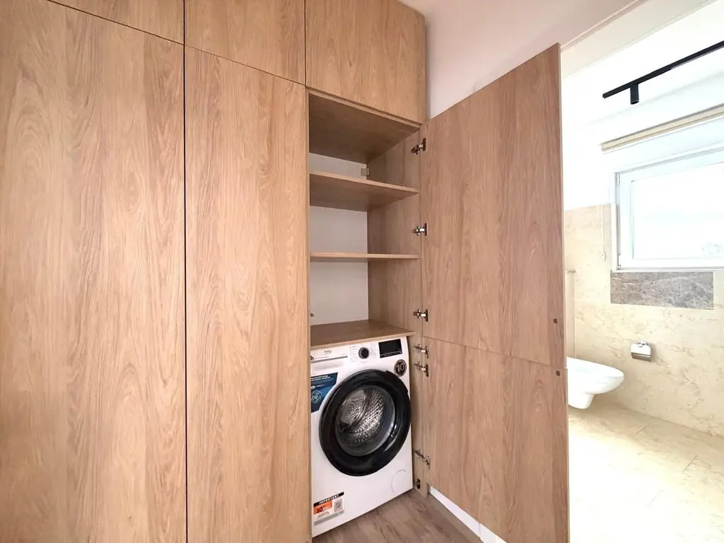 Stylish 3-Room Apartment for Rent in Iancu Nicolae