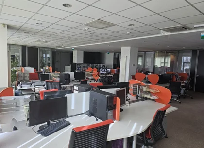Clădire de Birouri și Spații Comerciale – Zona Ultracentrală