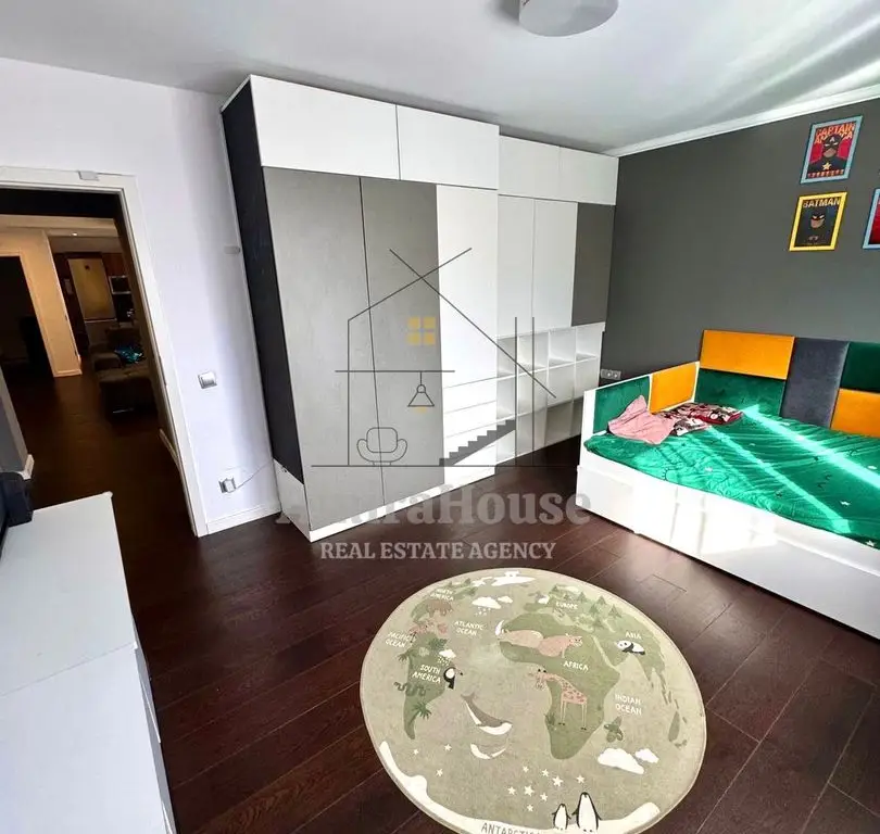 Apartament 3 camere, 107 mp, finisat, parcare, cartierul Europa