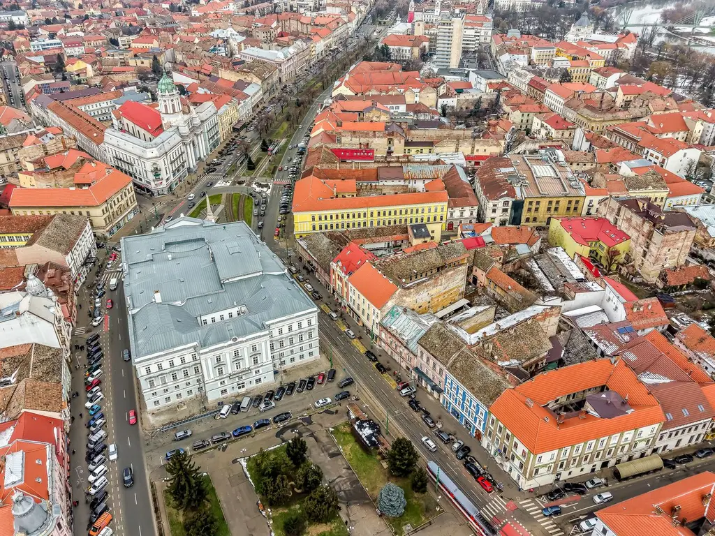 Clădire ultracentrală în Arad – activ imobiliar cu potențial ridicat