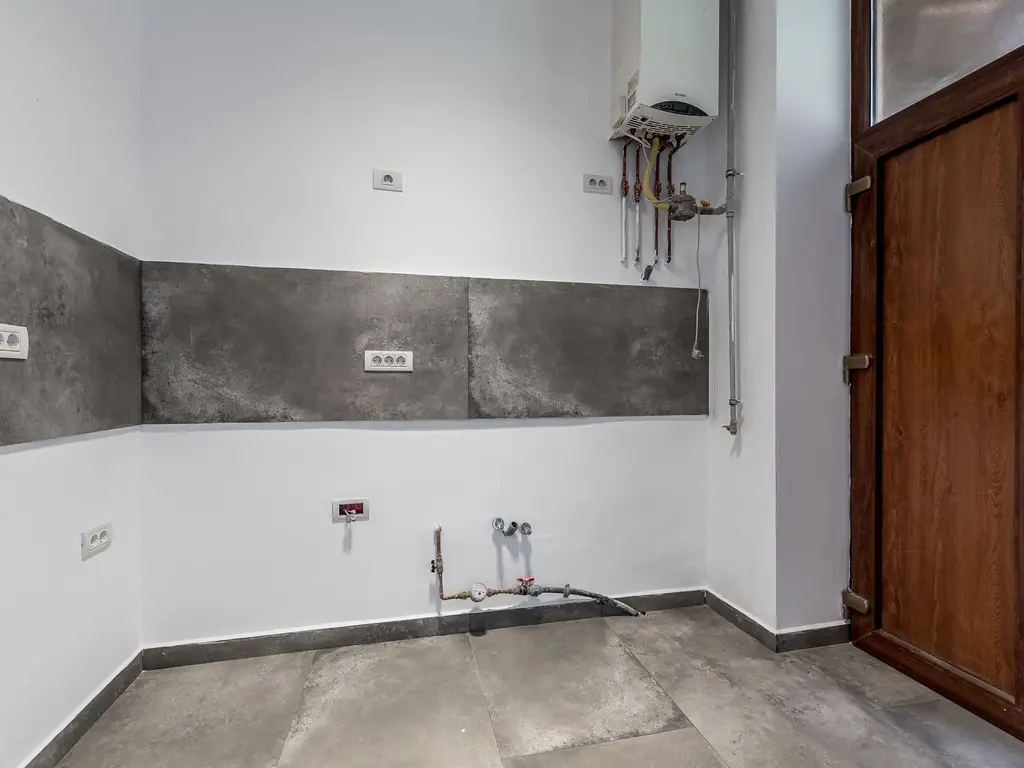 Preț nou! Apartmanent central | parter | renovat