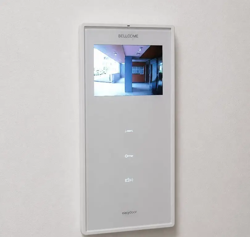Apartament 2 camere decomandat cu parcare subterană – Complex Iris 7,