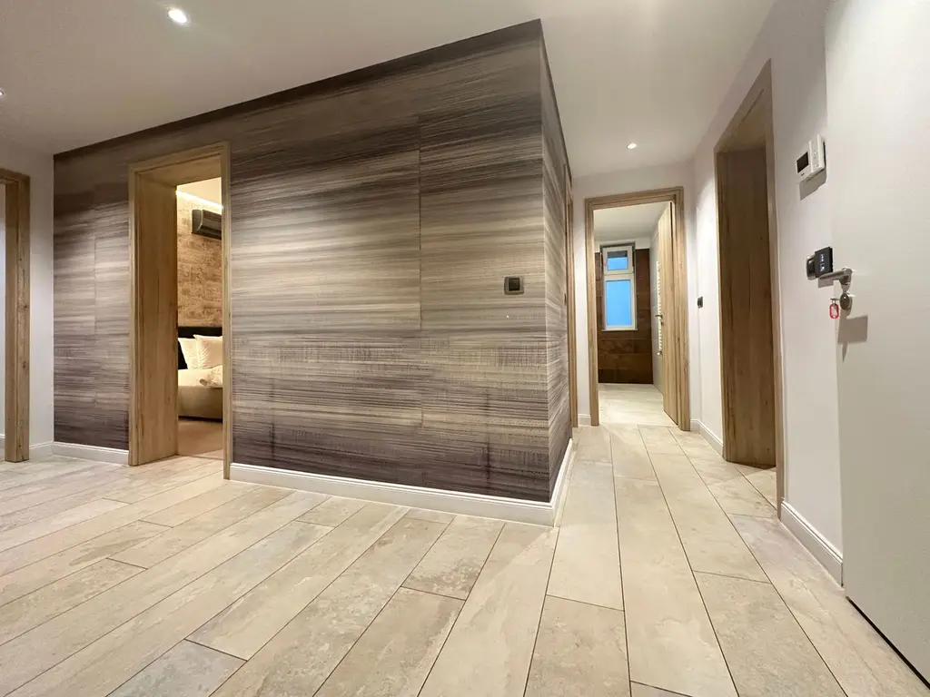 Penthouse de LUX 4 camere cu terasă spectaculoasă de 122 mp + jacuzzi