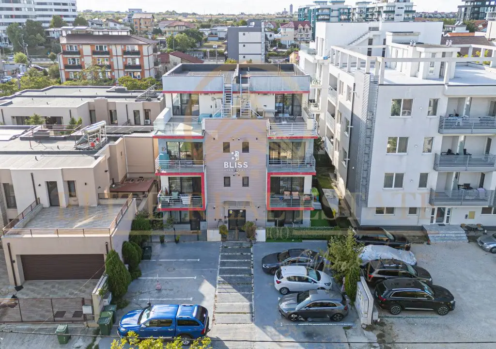 Mamaia -Malul marii-Bloc boutique, 69 mp, terasa, loc parcare!