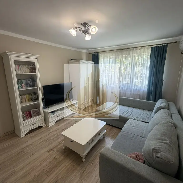 Apartament 3 camere | Zona Dacia | Etaj 2/4 | Confort & Locație Premiu