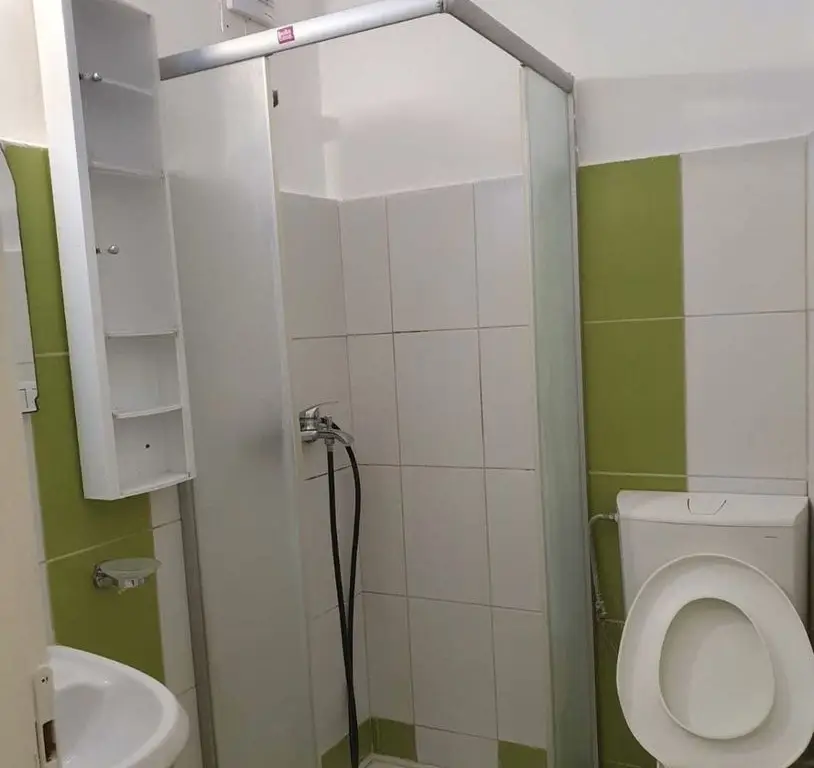 Studio 2 camere decomandate zona Faleza Nord Strada unirii