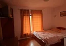 BRASADAS vinde casa individuala 9 cam in Bercu Rosu.