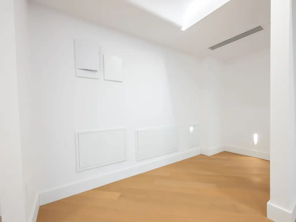 CORTINA 126 | Apartament exclusivist | Vedere libera | 2,900 Eur/mpc | LUX