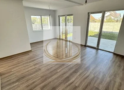 Duplex în Săcălaz | 105 mp utili |350 mp teren|Personalizare finisaje