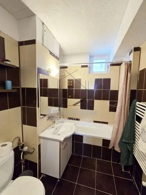 Apartament 3 camere, decomandat, priveliste frumoasa,Marasti zona Piata Marasti