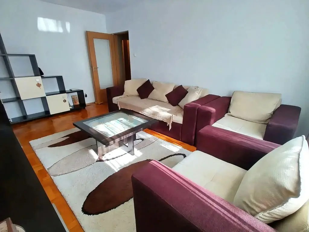 Inchiriez ap. cu 2 camere decomandat, pet friendly in Calea Aradului