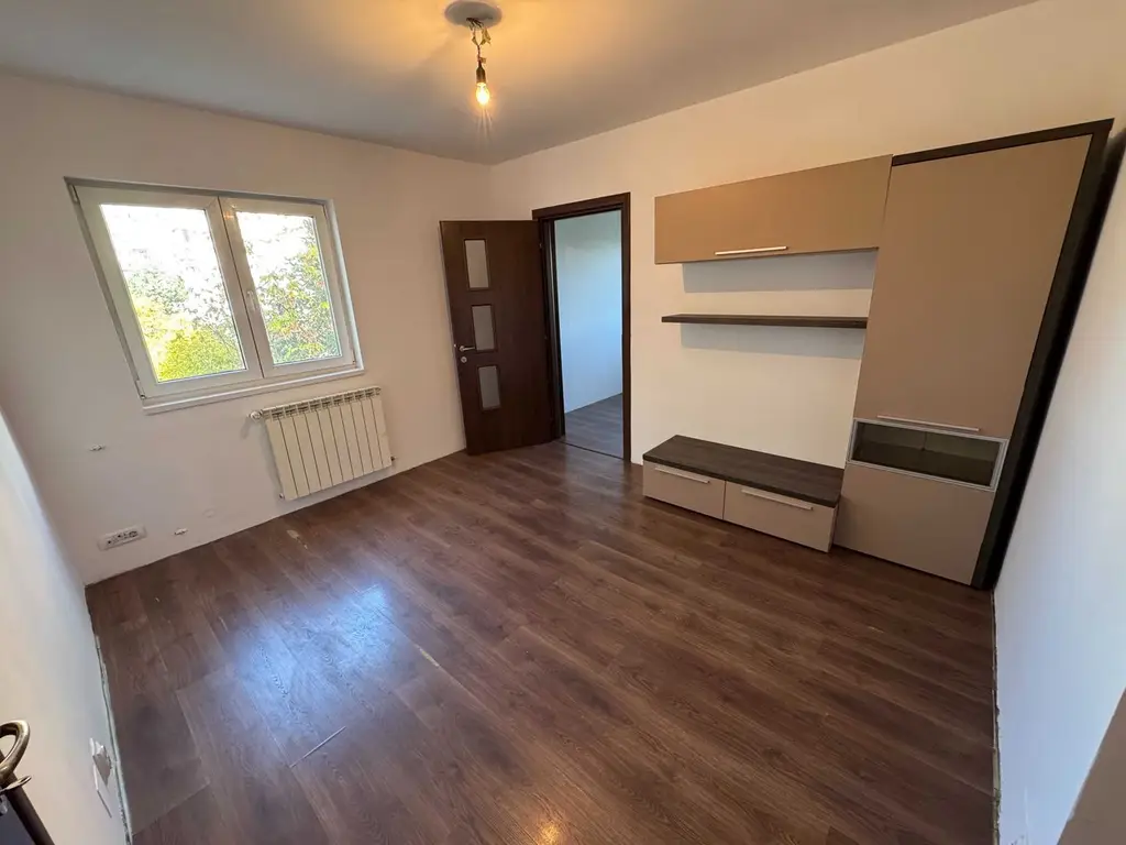 Apartament 2 camere Piata Trapezului 2 minute metrou