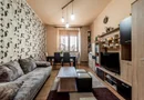 Apartament în centru cu acces auto și garaj propriu