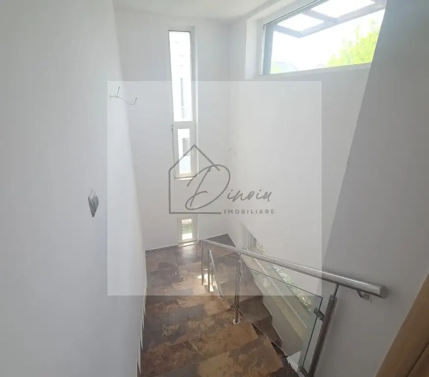 Vila Tunari P+1E I Locatie buna - Toate utilitatile I COMISION 0%