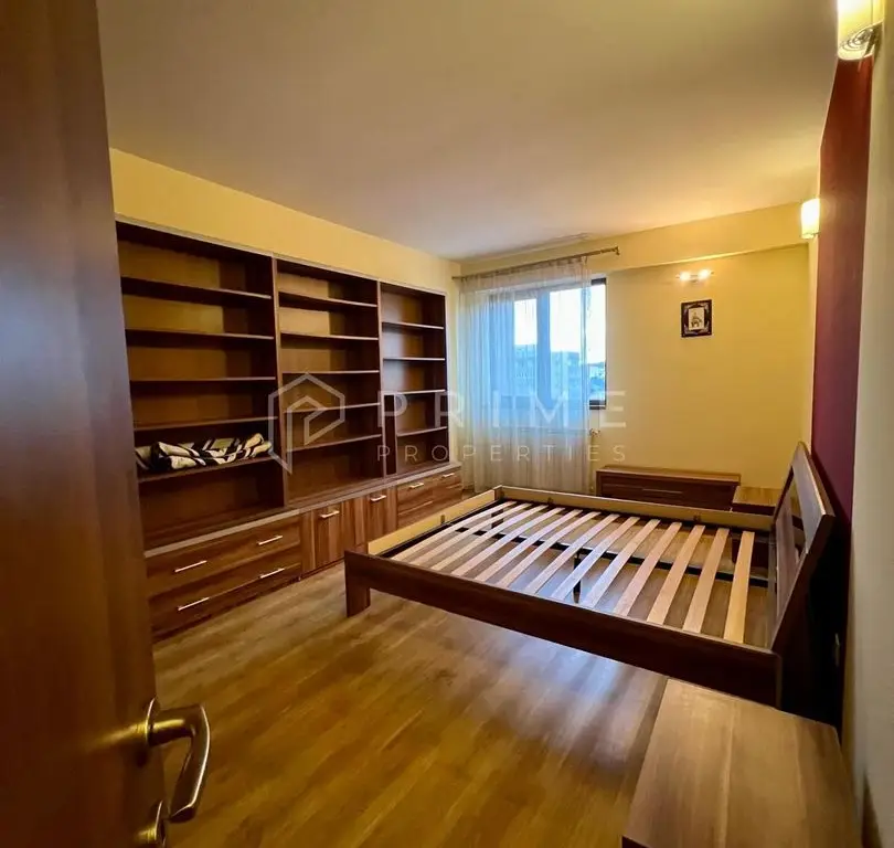 Apartament duplex modern de închiriat, complet mobilat, 4 camere