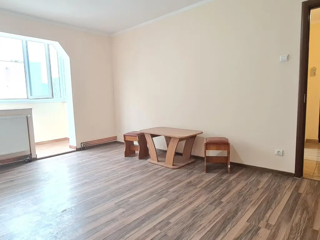 Apartament 2 camere Tractorul