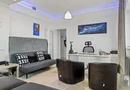 BRASADAS vinde Studio Lux Etaj 9/9 40mp Piata Romana.