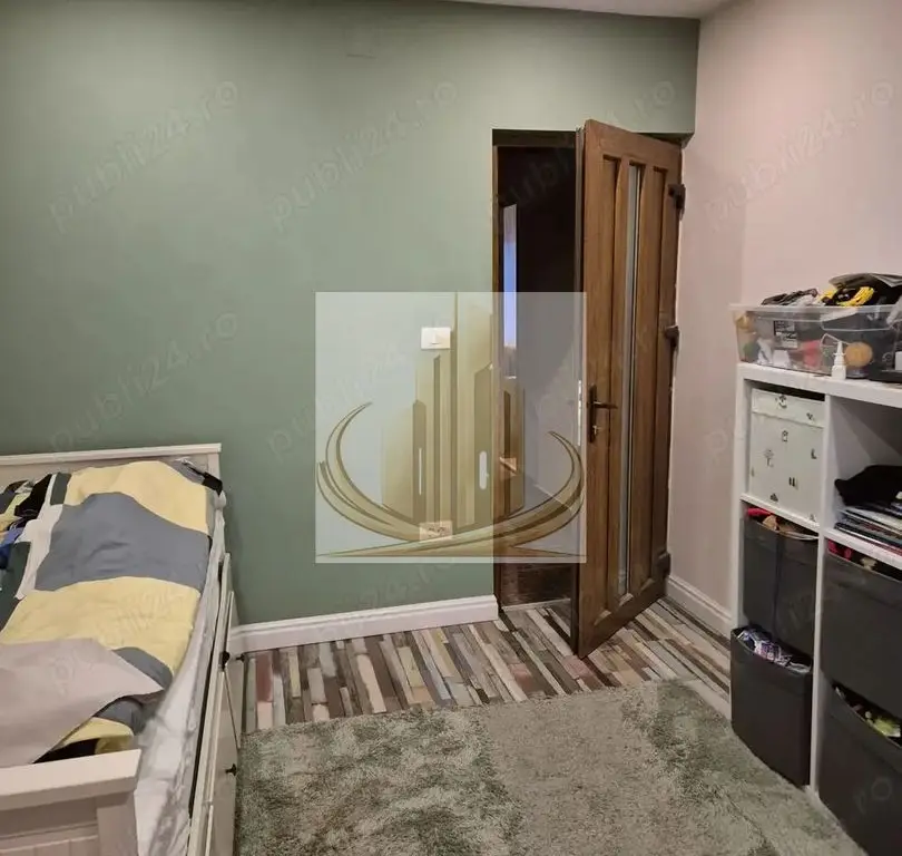 Apartament 4 camere, 76mp + 3 balcoane, zona Calea Aradului