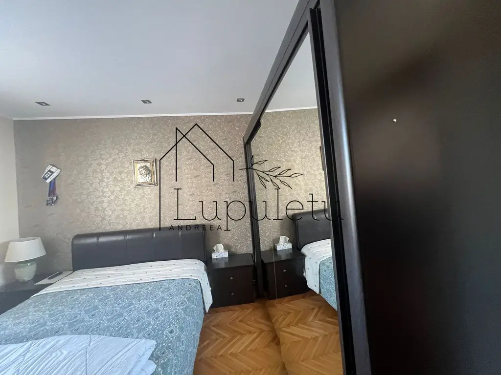 Casa de Vanzare Rasinari | 6 Camere | 200 MPU | Teren 979 MP |