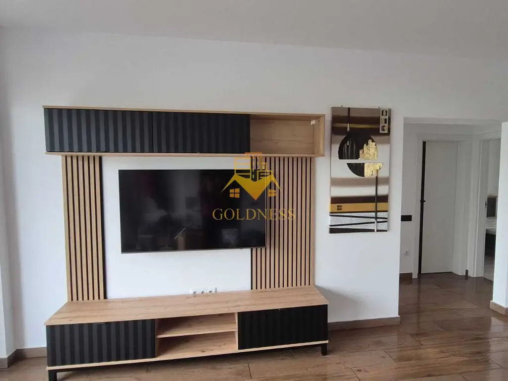 3 camere open space, parcare, 2 balcoane, Zona Centrala, Piata Abator
