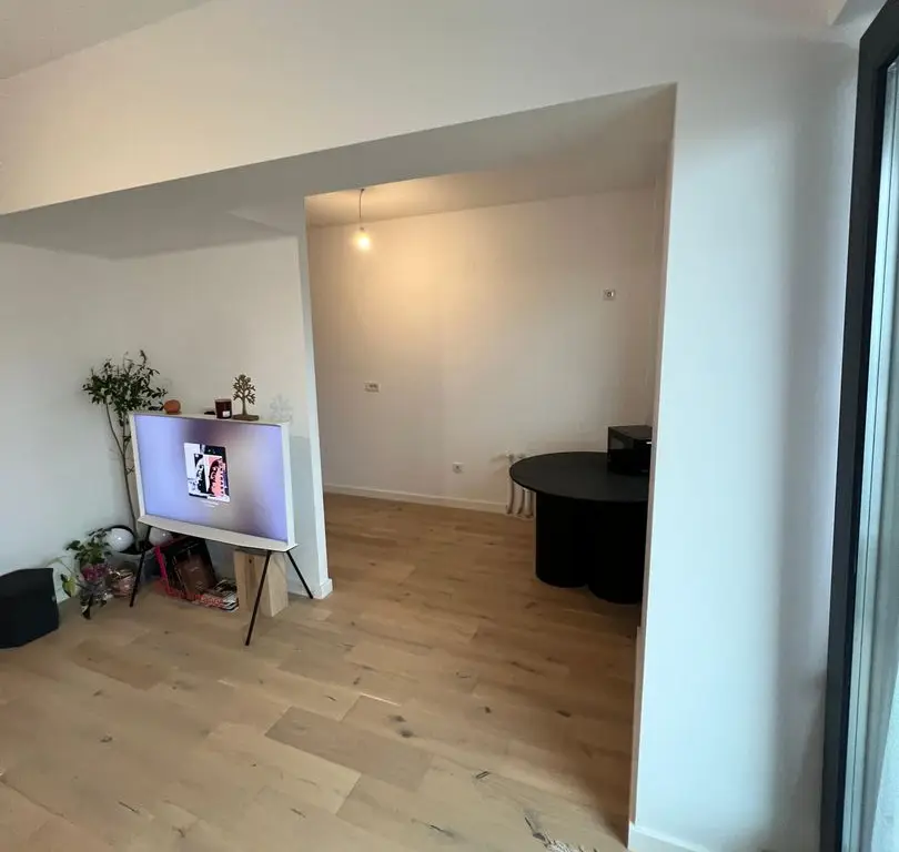 Rond OMV Pipera | Apt semi-mobilat | Terasa de 12 mp | View liber | LUX