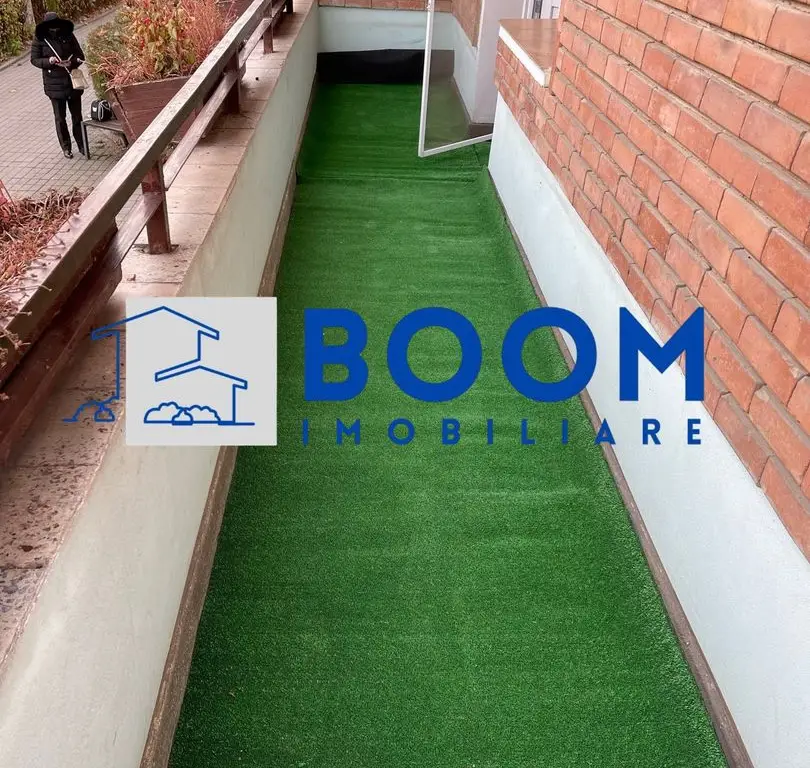 Apartament modern Ultracentral | Loc de parcare inclus | 2 balcoane |