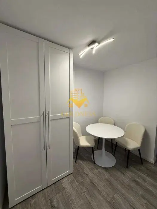 2 camere decomandate, Modern, Zona Parang Manastur