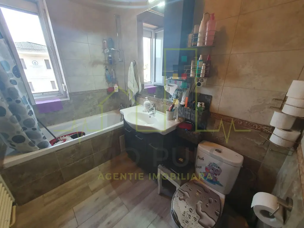Bloc nou. Mobilat si utilat. + 35 mp spatiu in pod izolat si amenajat.
