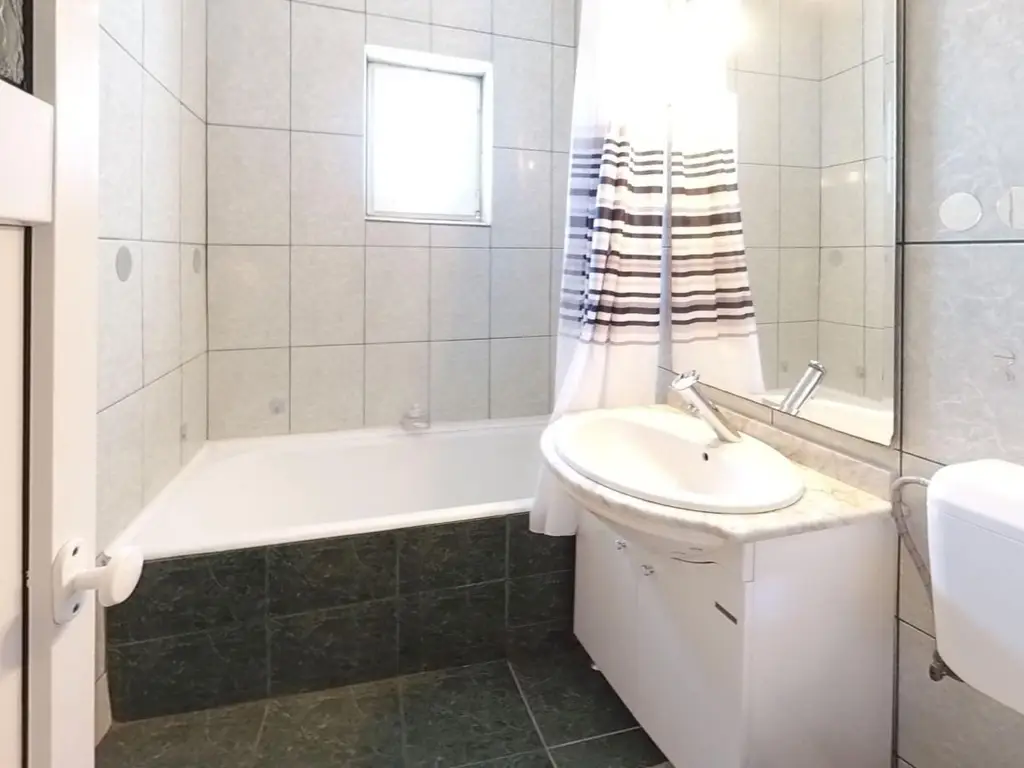 Apartament 4 camere | Zona Exercițiu, Strada Banat