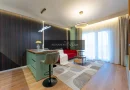 Apartament 2 camere, etaj intermediar, balcon, garaj, Eroilor