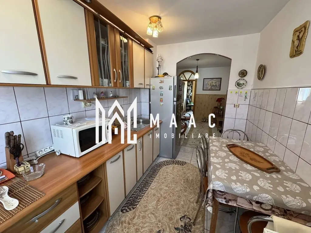 Apartament 3 camere | Decomandat | 2 Balcoane | Valea Aurie